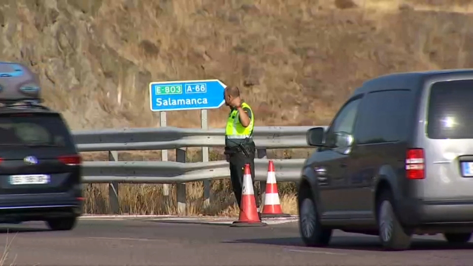 Reabre al tráfico el tramo de la A-66 que había sido cortado por el incendio de Jarilla