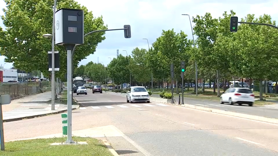 Radar de la avenida Reina Sofía de Mérida
