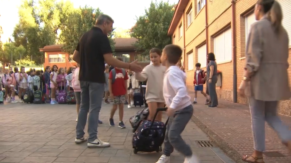 Vuelta al cole en un centro educativo de Cáceres