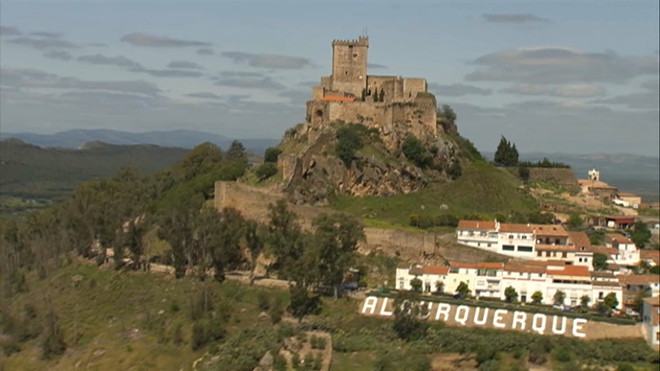 Vista aérea del Castillo de Alburquerque - Imagen de archivo.