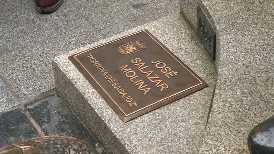 Placa José Salazar, Porrina de Badajoz