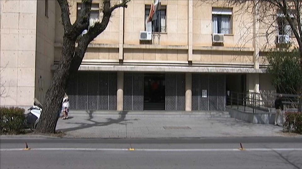 Fachada de la Audiencia Provincial de Badajoz, esta mañana 