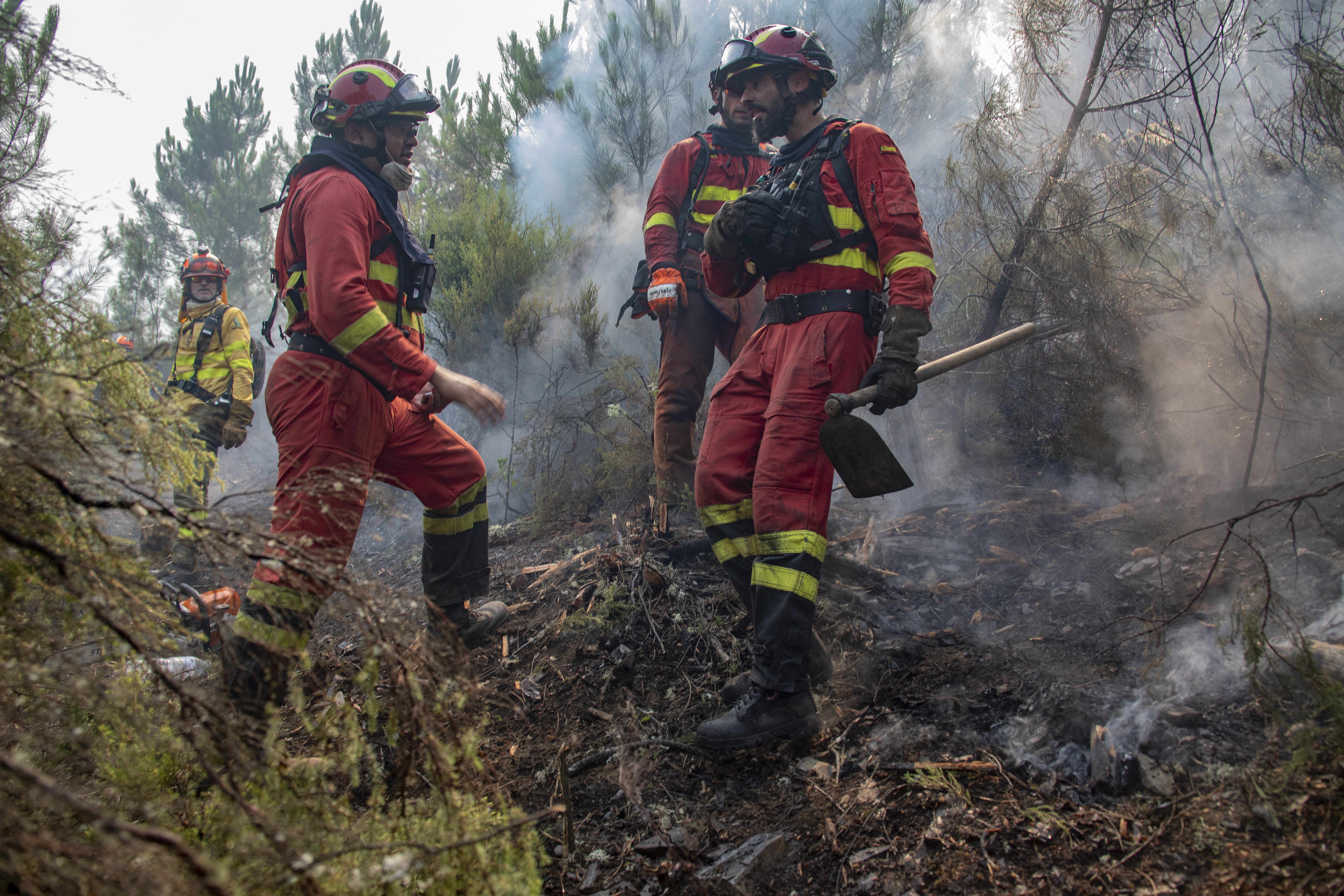 Estabilizado el 80 por ciento del perímetro en el incendio de las Hurdes