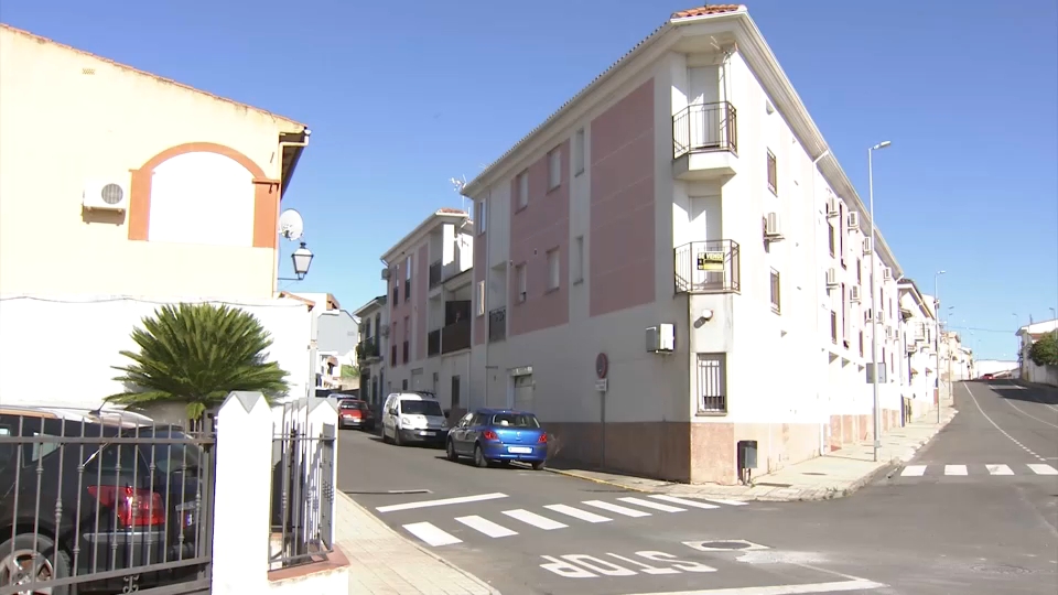 La Junta aprueba rebajas para la ITV para uso profesional, la licencia de caza y la compra de vivienda