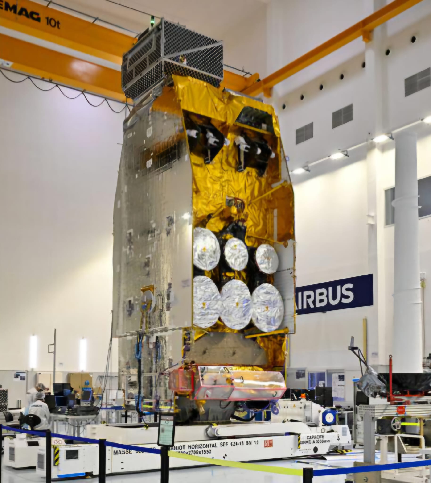 SpainSat NG II proporcionará comunicaciones seguras a las Fuerzas Armadas y a organismos internacionales como la Comisión Europea y la OTAN.