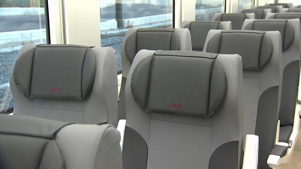 Interior del tren Alvia S-730