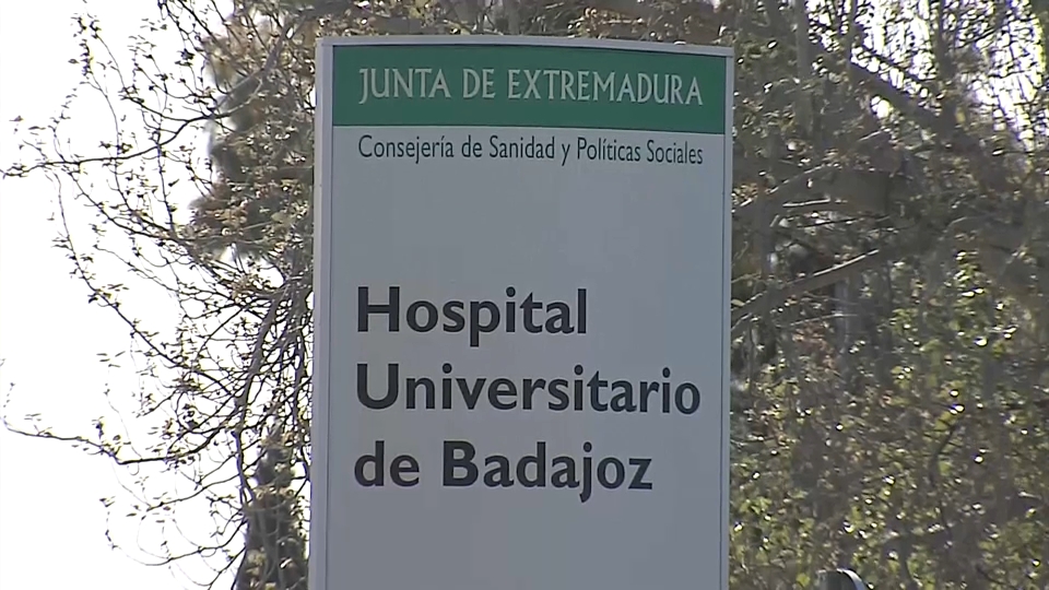 Herido un joven de 21 años en un accidente de tráfico en Badajoz