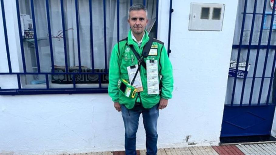 Sergio Muñoz Calderón, vendedor de la ONCE