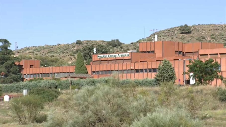 Cuatro heridos en una colisión de una furgoneta con un camión en Navalmoral de la Mata