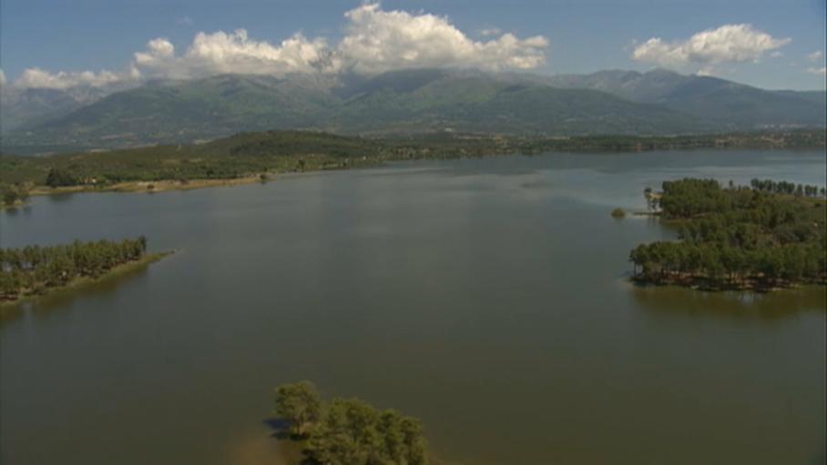 Cinco embalses de la cuenca del Tajo en Cáceres alivian con caudales significativos