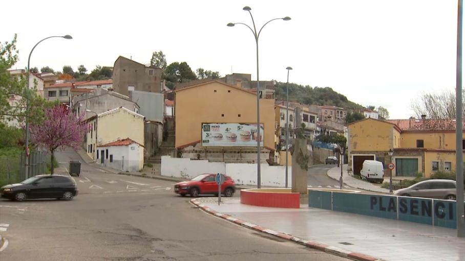 Vuelve a arder la vivienda de los encarcelados del barrio de San Lázaro en Plasencia