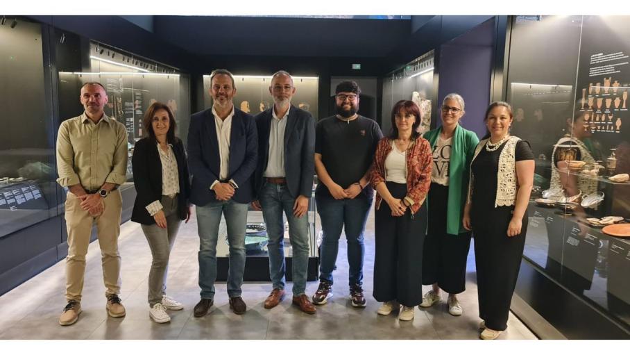 Los museos extremeños dependientes de la Junta contarán con intérpretes de signos en las visitas guiadas