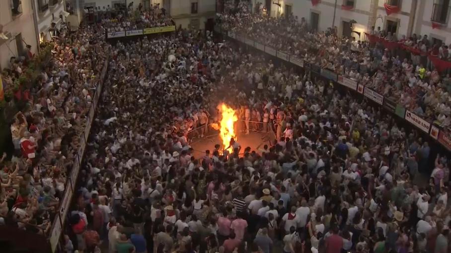 Quema del capazo en Coria