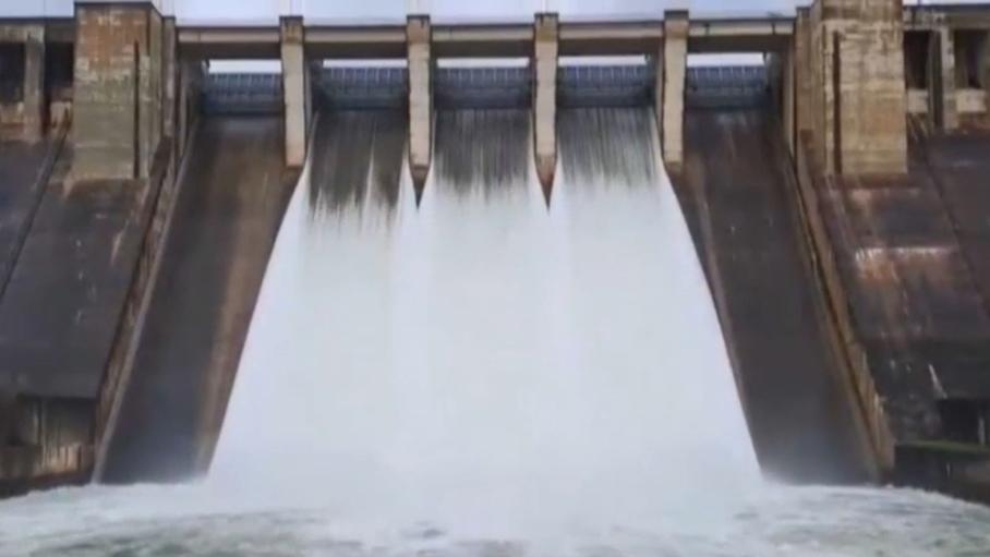 Desembalse de la presa de Gabriel y Galán