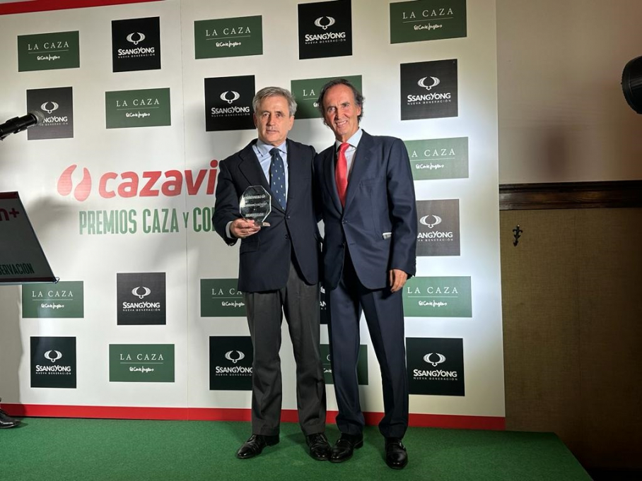 La Junta de Extremadura recibe el Premio al Fomento Institucional de la Caza