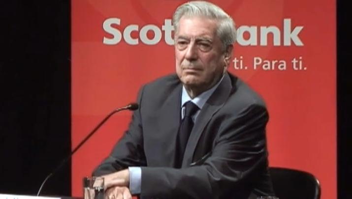 Polémica en torno al premio bienal Vargas Llosa, que por primera vez se va a celebrar en la capital cacereña