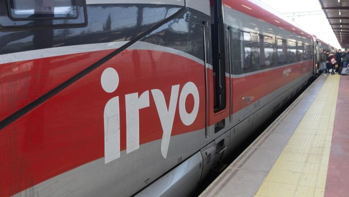 Imagen de archivo de un tren iryo