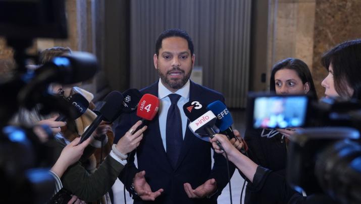 El diputado de Vox, Ignacio Garriga, durante un pleno en Cataluña