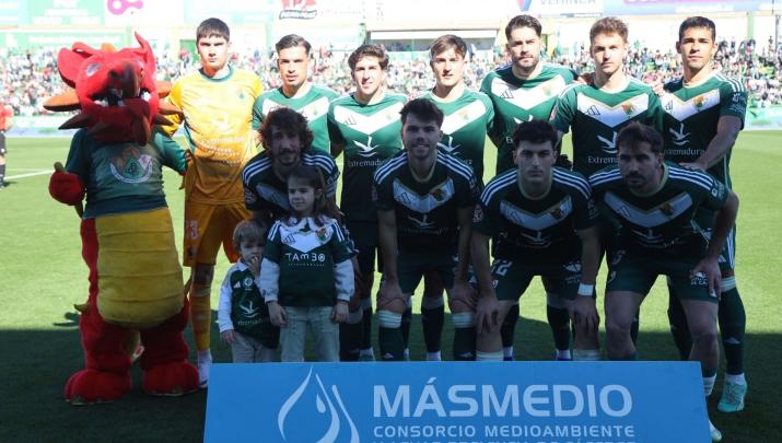 Once inicial del Cacereño este domingo