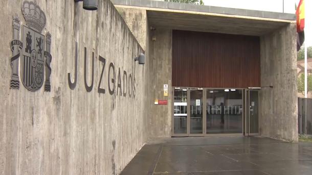 En libertad provisional a los tres detenidos por tratar de quemar una vivienda en Plasencia