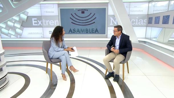 Miguel Ángel Gallardo en el programa Asamblea, de Canal Extremadura