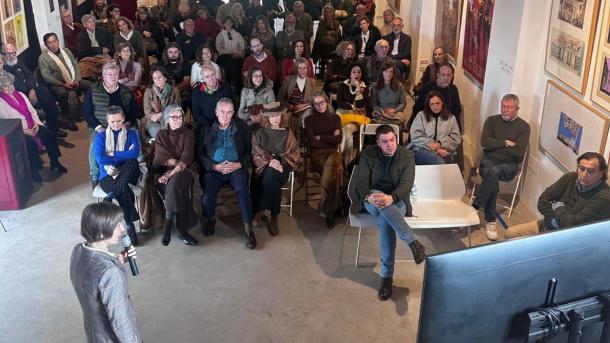 Exposición en Villanueva de la Vera titulada "Una mirada crítica, lúcida y cómica de nuestra historia", que repasa la figura de Luis Escobar