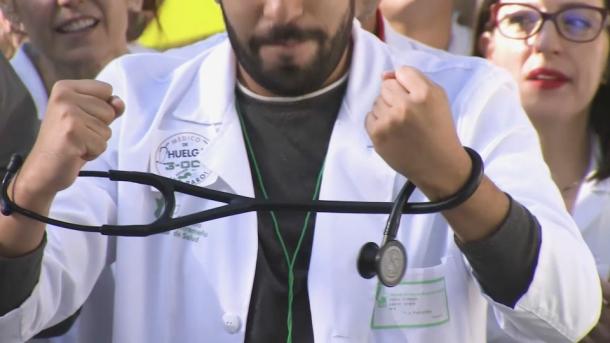 Protesta de médicos contra el Estatuto Marco