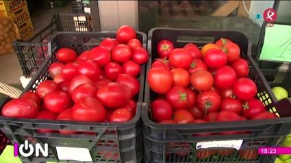 TOMATE