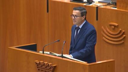 Miguel Ángel Gallardo en la Asamblea de Extremadura