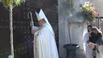 Apertura de la Puerta Santa en la Catedral de Badajoz por el Año Jubilar