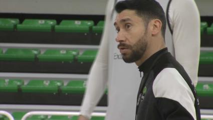 Jacinto Carbajal, entrenador del Cáceres