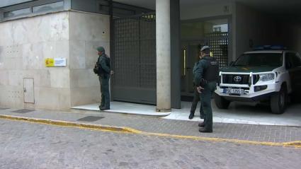 Acceso al Juzgado de Villafranca de los Barros donde declaran los dos detenidos por la desaparición y muerte de Francisca Cadenas