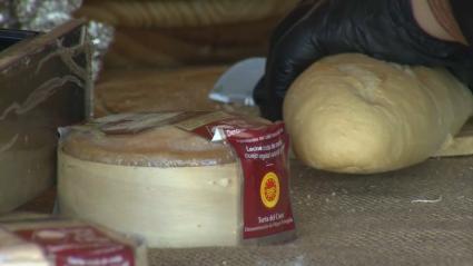 Queso en la Feria del Queso Artesano de Ribera del Fresno, en una imagen de archivo