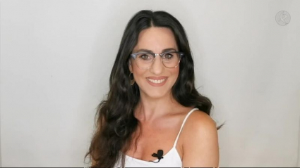 maquillaje si lelvas gafas