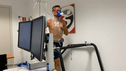 David Rocha pasando las pruebas físicas esta mañana
