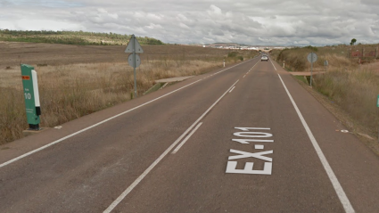 Carretera ex-101 en Alconera