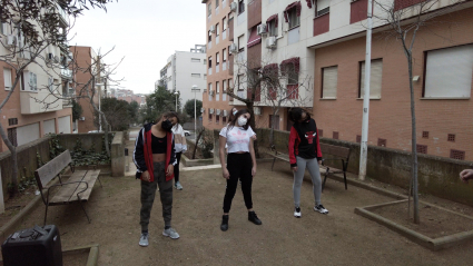 Danza urbana en las calles del barrio 