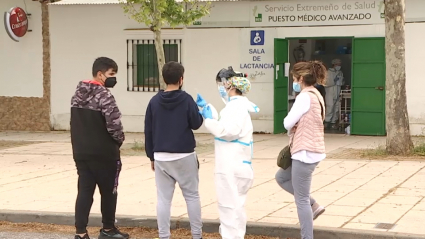 Las pruebas se realizan en el Puesto Médico Avanzado ubicado en el recinto ferial de Zafra. Desarrollo de un cribado masivo en Zafra.