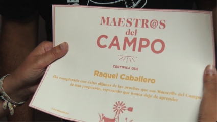 sopresa de los maestros del campo a su aprendiz, Raquel
