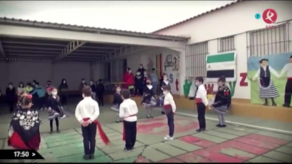 La Semana de Extremadura en el cole