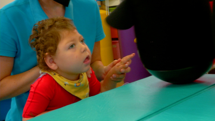 niño con lisencefalia. Discapacidad física y multisensorial