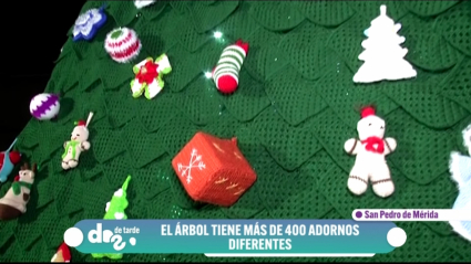 árbol de navidad de ganchillo en San Pedro de Mérida