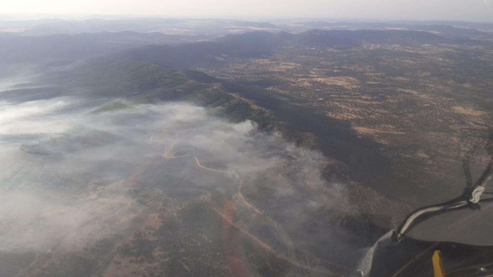 Desactivado el nivel 1 del incendio de Herrera del Duque