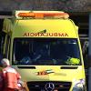 Un hombre de 58 años, en estado crítico tras colisionar contra una farola en Plasencia