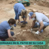 Imagen del descubrimiento arqueológico en la casa familiar