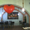 Restaurante preparado para comidas de San Valentín