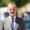 El Rey Felipe VI, saluda a su llegada al homenaje a Miguel Ángel Blanco, a 10 de julio de 2022, en Ermua, Vizcaya, Euskadi