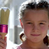 Niña de Salorino participando en el proyecto