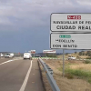Cartel informativo en la carretera N-430