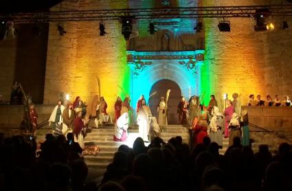 Unos 70 actores representarán este miércoles 'La pasión de Cristo' en Malpartida de Cáceres
